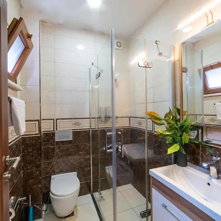 Boutique Sultan & Restauran *